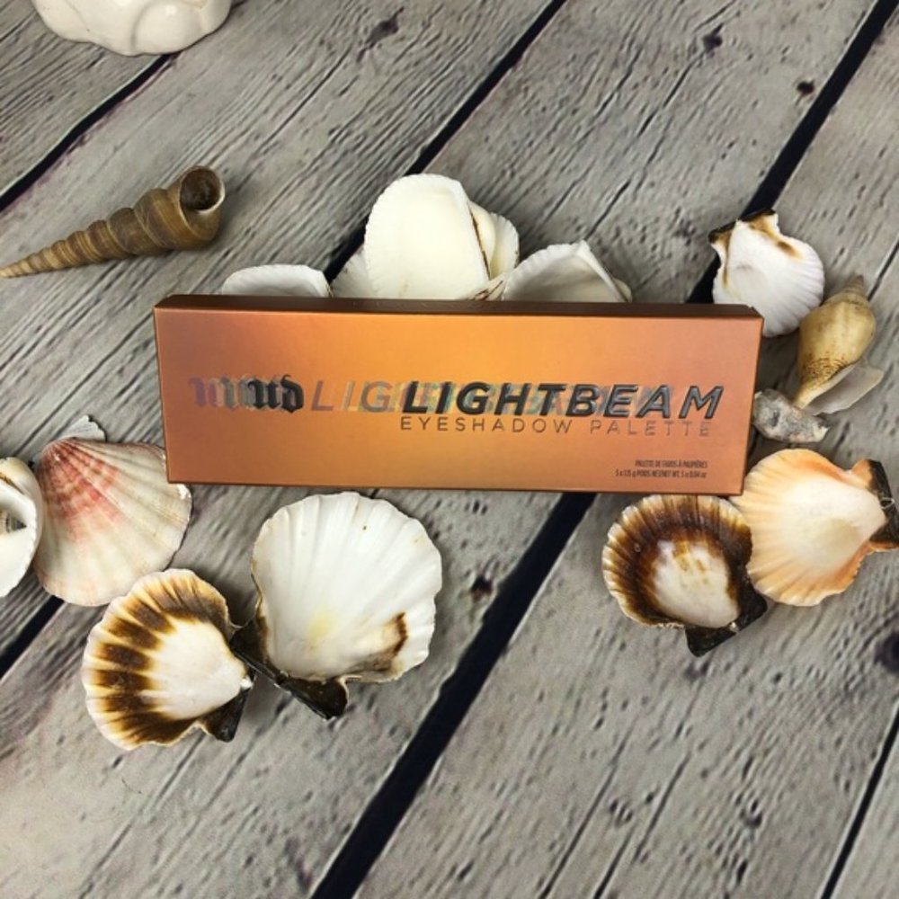 URBAN DECAY Light Beam Eyeshadow Palette - Picture 2 of 12